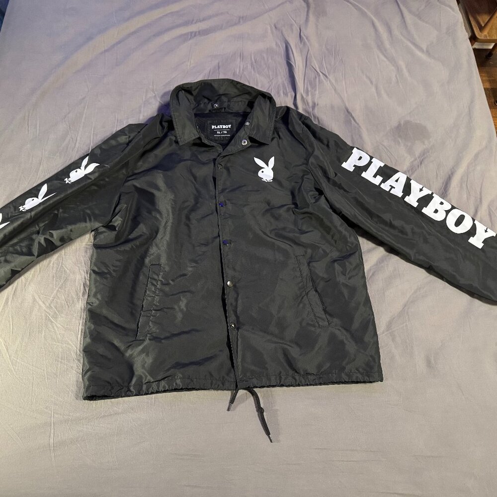 PLAYBOY VINTAGE JACKET BLACK WITH REMOVABLE HOOD (XL)